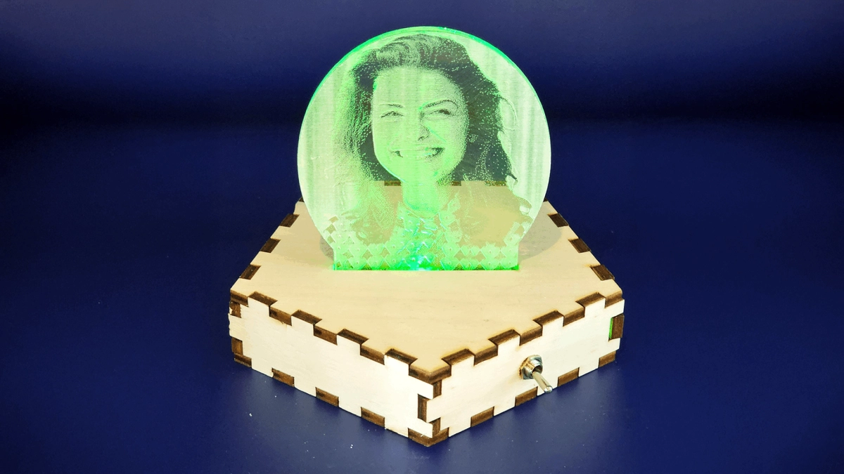 Laser Design: maak je eigen fotolamp